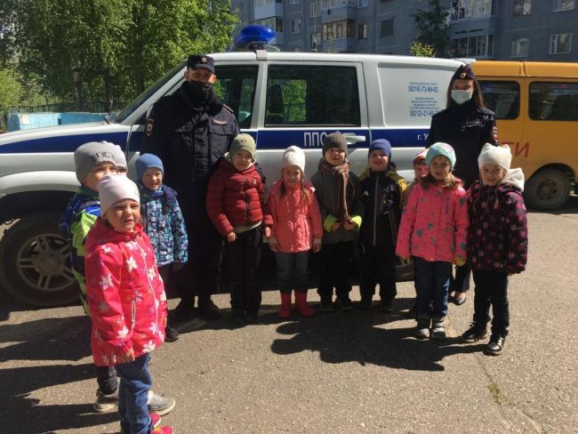Воспитанников детского сада № 40 Ухты навестили сотрудники полиции