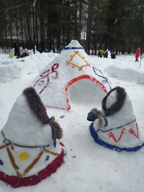 В Детском парке проходит фестиваль снежных фигур